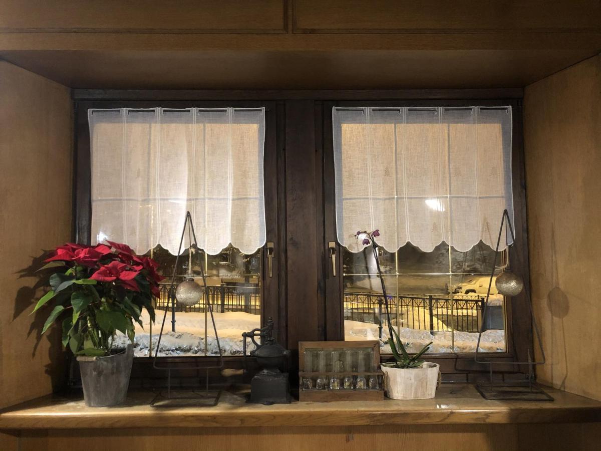 Hotel Coeur Du Village Ла-Тюйль Экстерьер фото