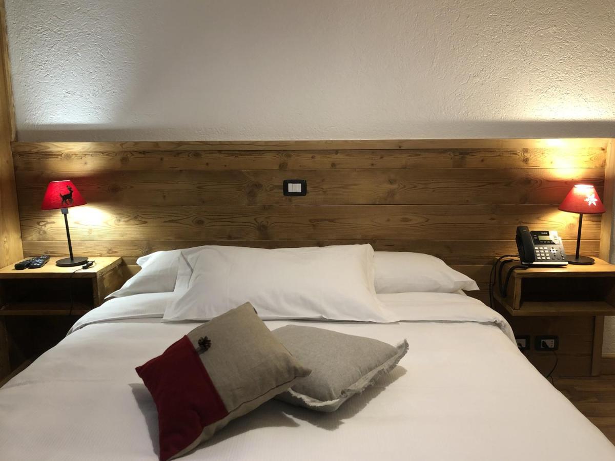 Hotel Coeur Du Village Ла-Тюйль Экстерьер фото